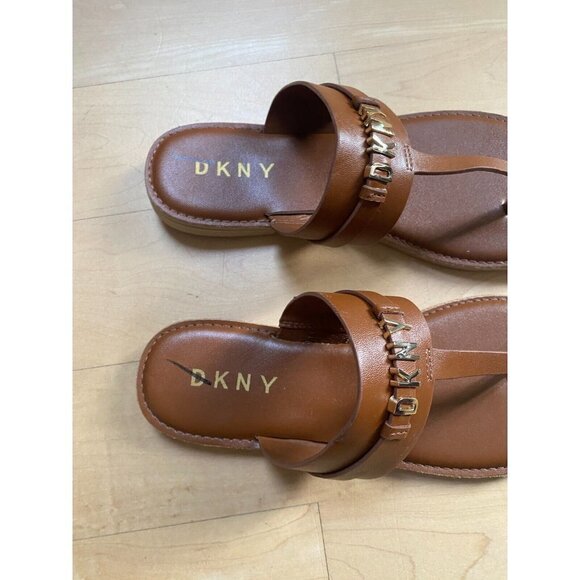 Dkny "Sania" brown thong sandals women sz 6 gold Logo - Picture 4 of 6